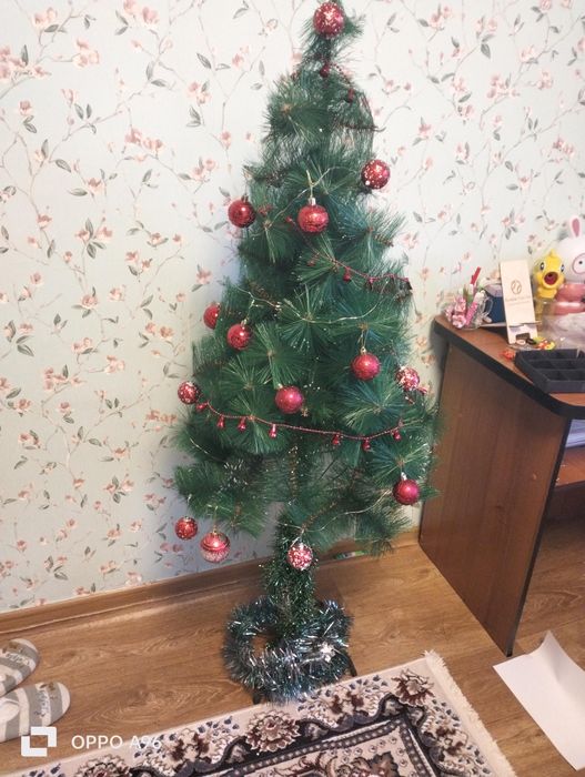 Елка новогодняя 5000 тг