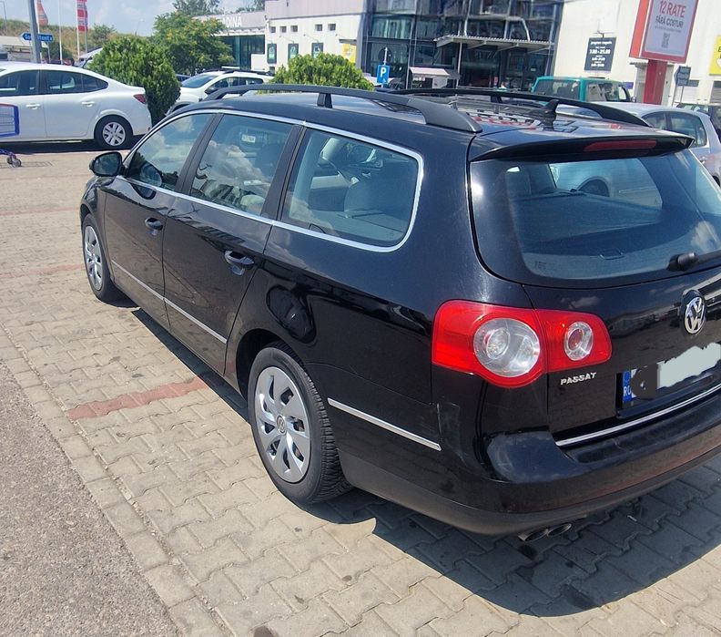 Vw Passat B6 2.0 Tdi 140 Cp - Navi,Scaune electrice si incalzite, Bi Xenon