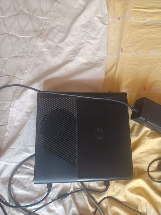 Xbox 360 în stare foarte buna