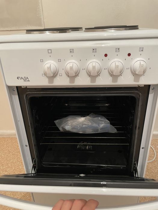 Срочно продам газовую плиту. Новая