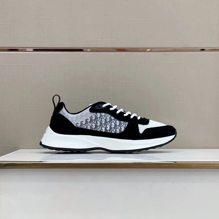 CD B30 Black/White