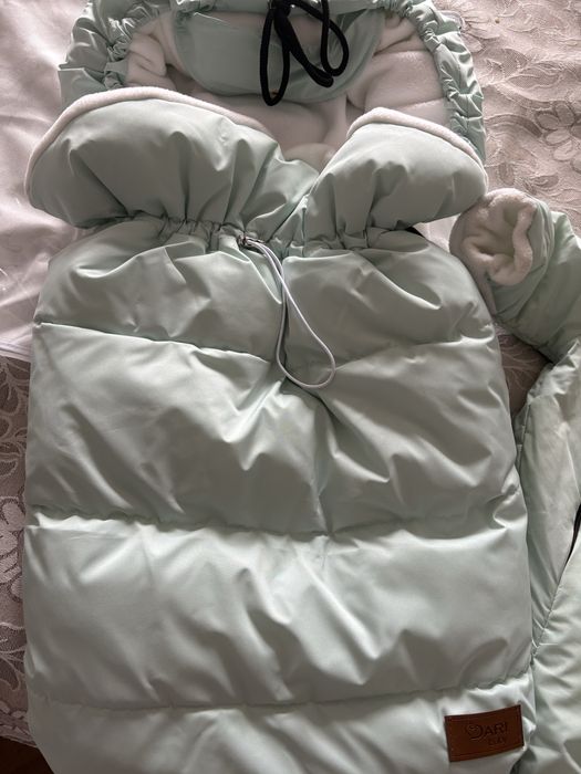 Продам детские вещи