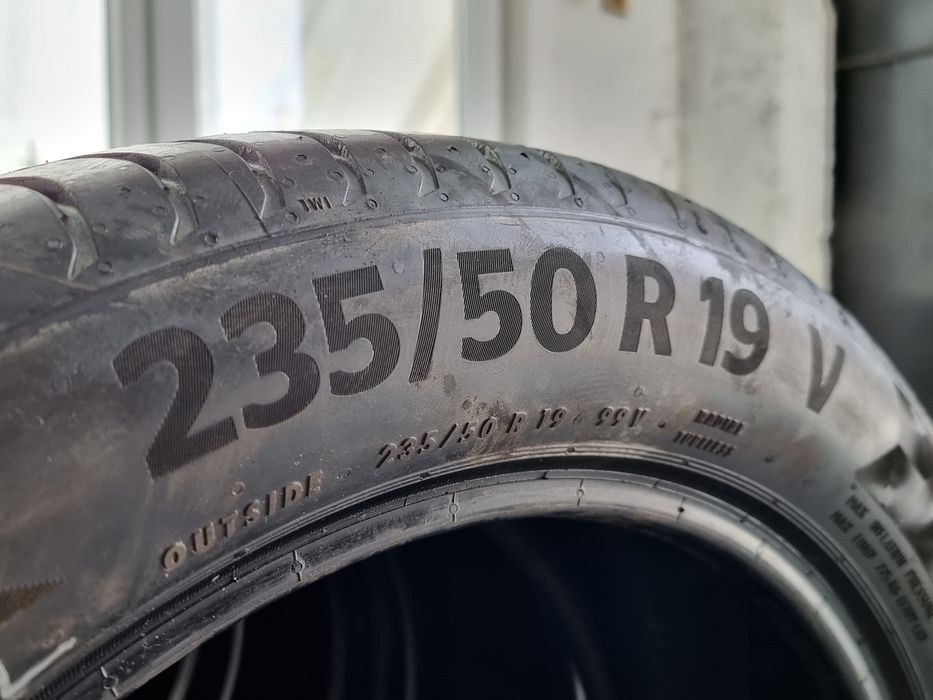 НОВИ 235/50/19 Continental 4Броя: 300€ Нови