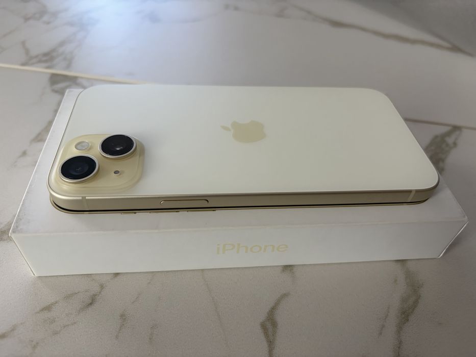 iPhone 15 plus 128 GB