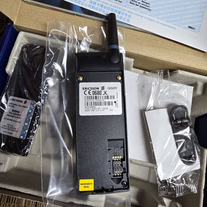 Ericsson 1018 Nou in cutie Nefolosit