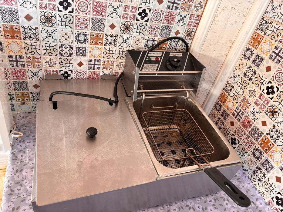 Продается или сдается в аренду донерный киоск