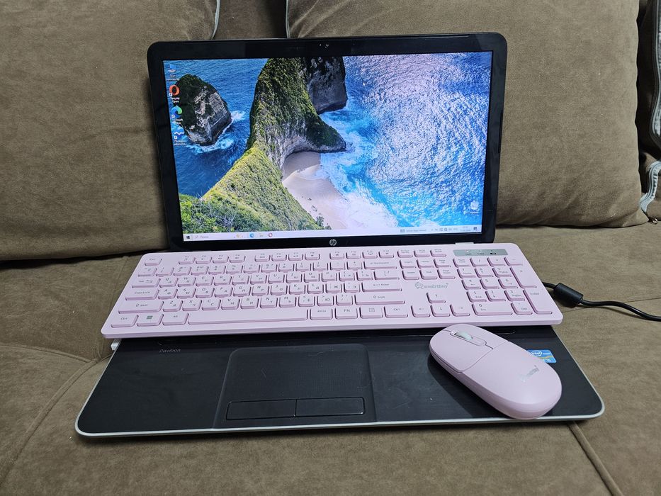 Продам ноутбук hp