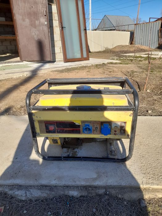 Генератор бензиновый