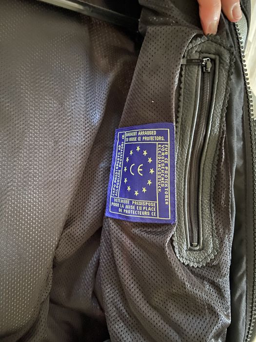 Защитен костюм за моторист