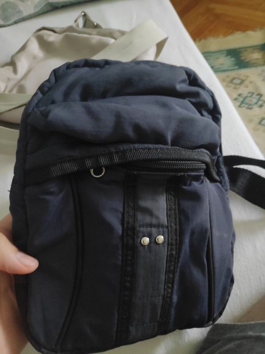 Vand borseta cumparata din Grecia