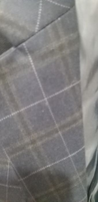 Продам полушерстяной пиджак на осень.