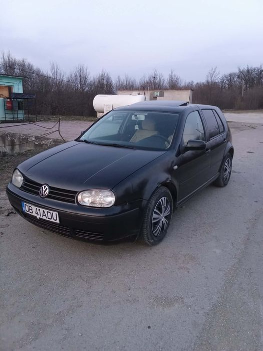 Golf 4 1.6 SR urgent
