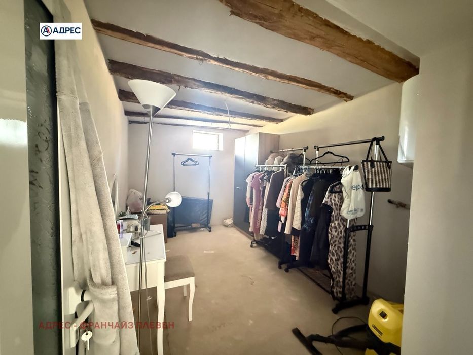 Продава се Къща в с. Хърлец, Област Враца - 73 кв.м за 1028 €/кв.м - Снимка #9