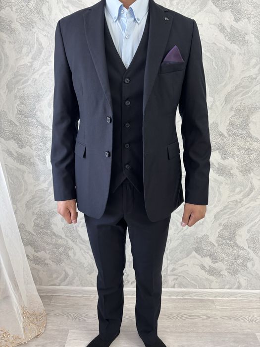 Продам костюм в отличном состоянии