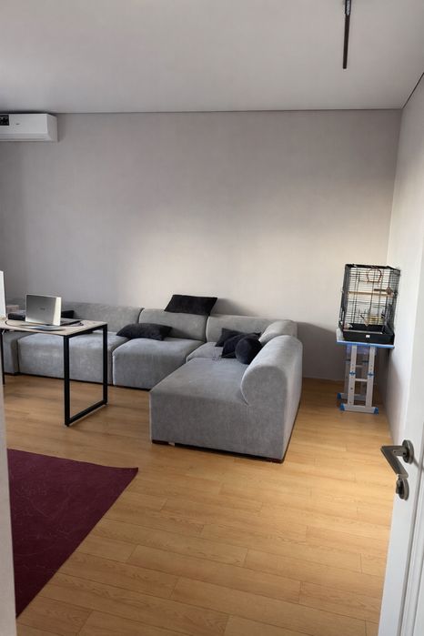 БУЗ БАЗАР 4в5/5/9 Продается уютная Квартира в центре города.