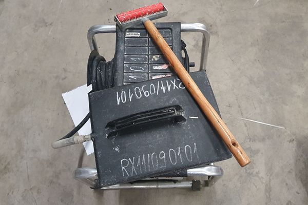 Машина за сваляне на тапети под НАЕМ от Рентекс