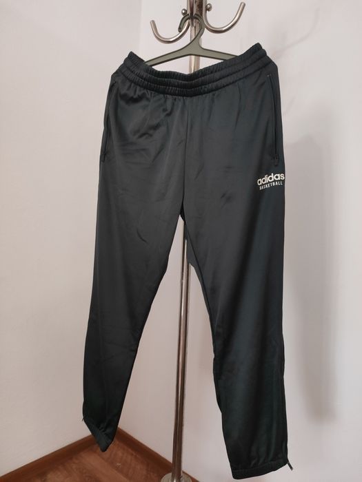 Спортивные брюки, трико Adidas