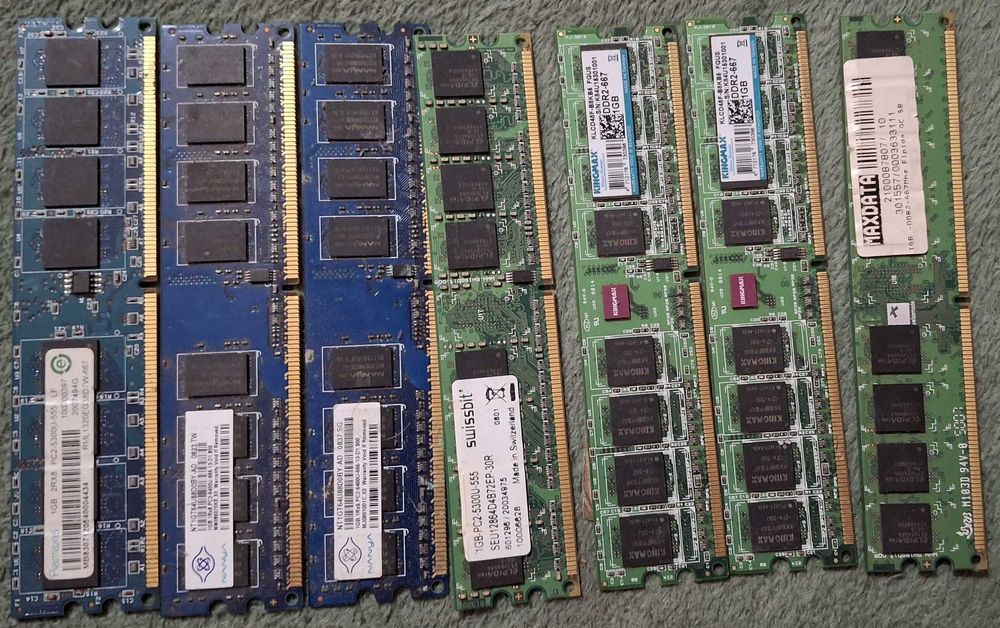 Memorii RAM DDR2 & DDR3