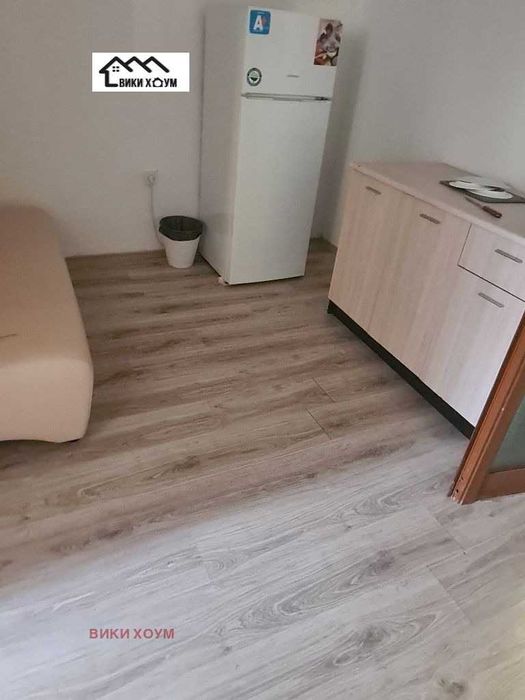 Продава се Хотел в Варна, Център - 300 кв.м за 2164 €/кв.м - Снимка #6