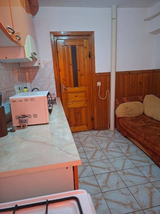 Vand apartament 2 camere