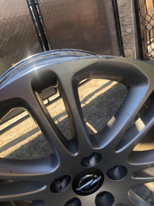 Vând jante opel. R18