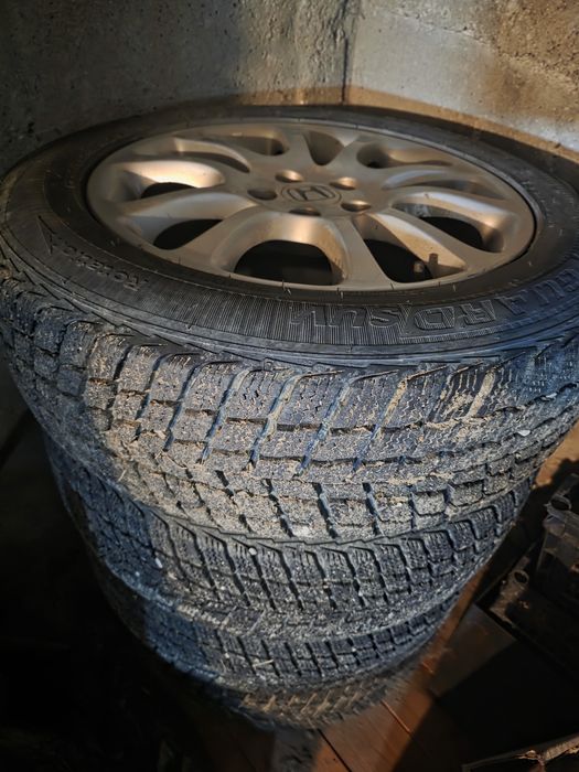Джанти със зимни гуми 18цола за C-RV