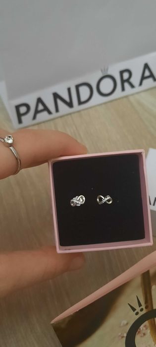 Pandora , nu e folosit deloc , Ridicare faţa in faţa