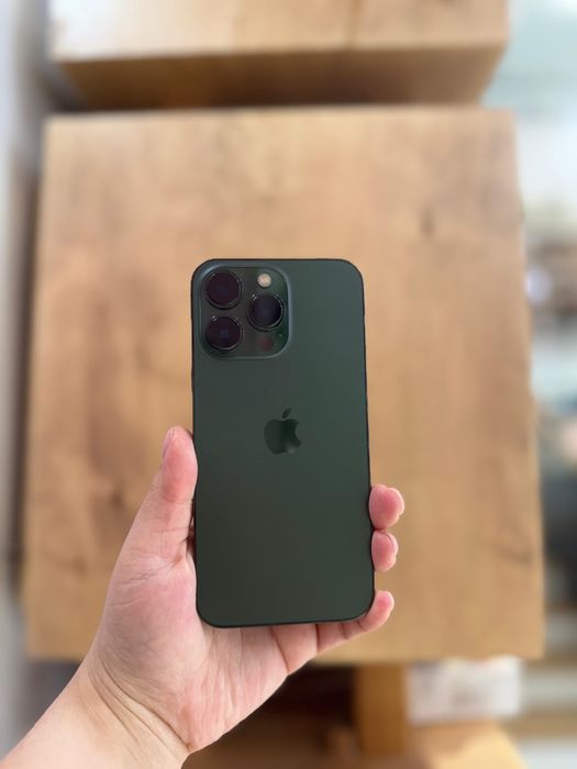 Iphone 13 pro. Память 256