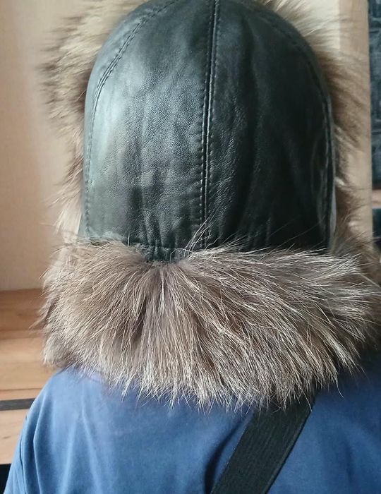 Продам зимную шапку