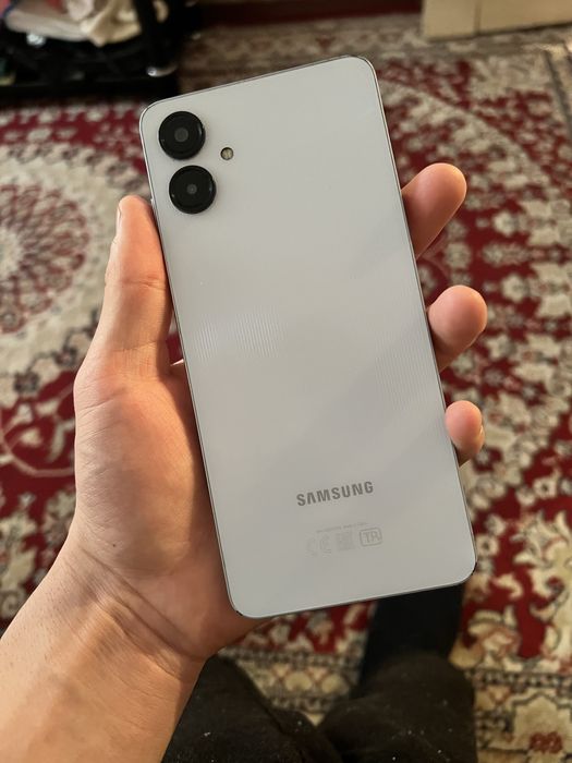 Продам самсунг память 128 за 40000