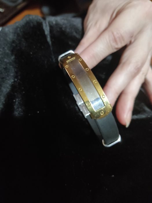 Серебряный универсальный