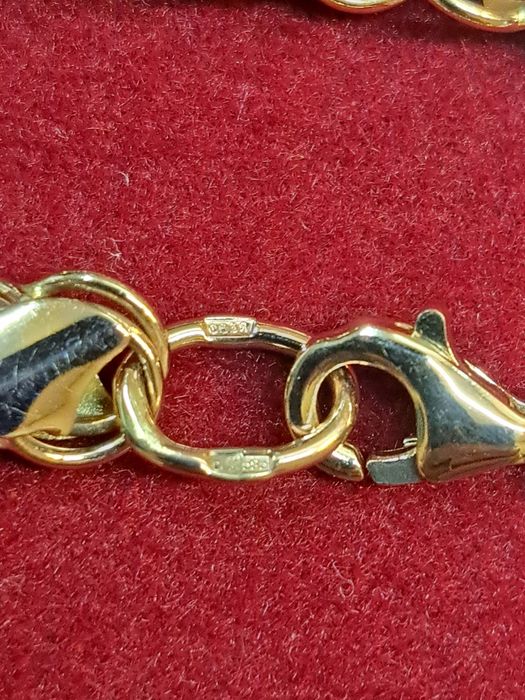 Продам золотой браслет