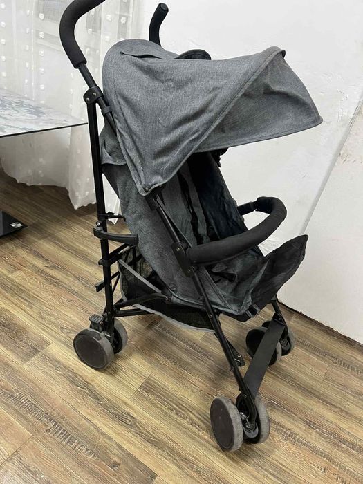 Детска количка в