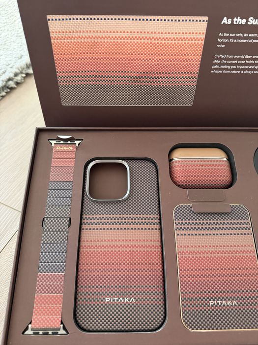 Pitaka Sunset iPhone 16 Pro