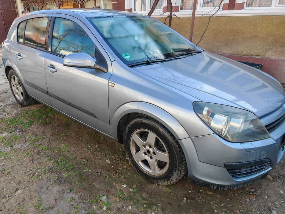 Opel Astra H 1.6 benzina
