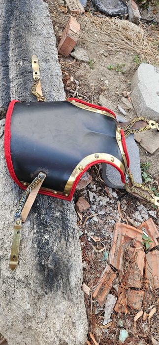 Римски рицарски доспехи