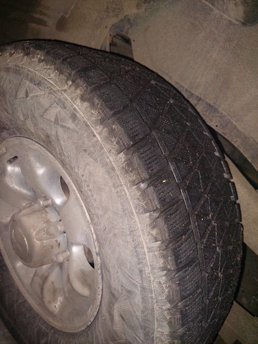 265/70/15 продам диски с резиной