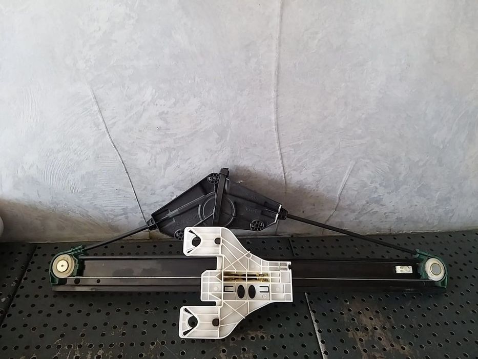 Macara geam dreapta spate audi a6 c8 4k 4k0839462 c69332102