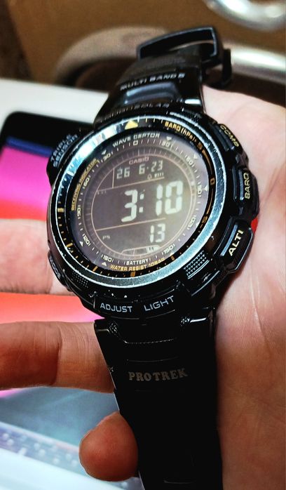Срочно продам Casio Pro Trek 1300