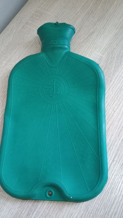 Грелка советская продам.