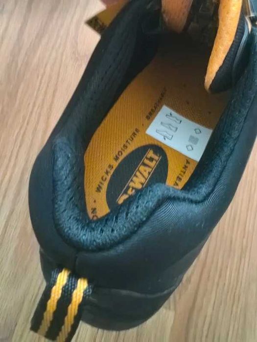 Incaltaminte protectie Dewalt nr.44 noi