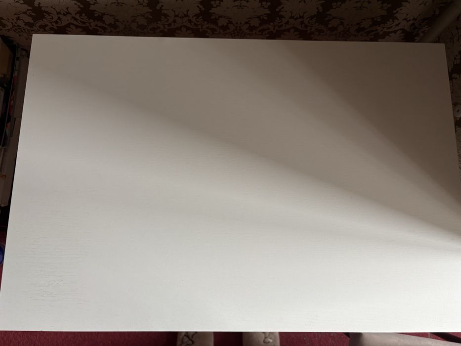 Стол, размер 50 см* 75 см