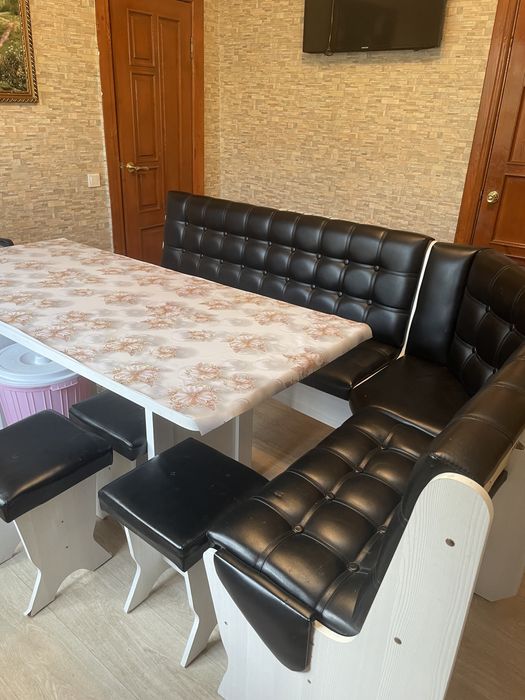 Продается кухонный уголок