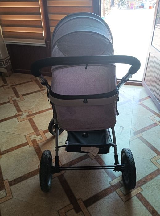 Продается коляска трансформер.