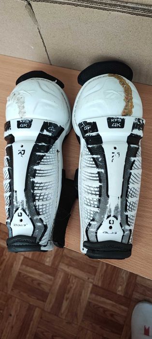 Щитки хоккейные детские