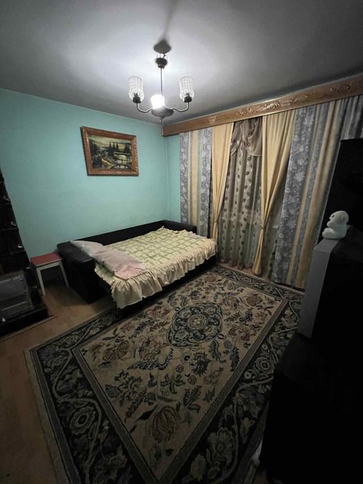 Vand apartament ( CITITI DESCRIEREA )