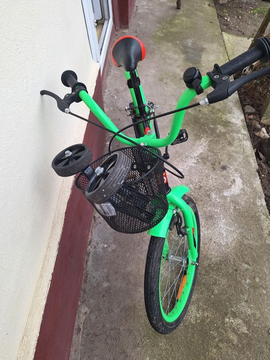 Bicicleta 20 inch si trambulina de vânzare