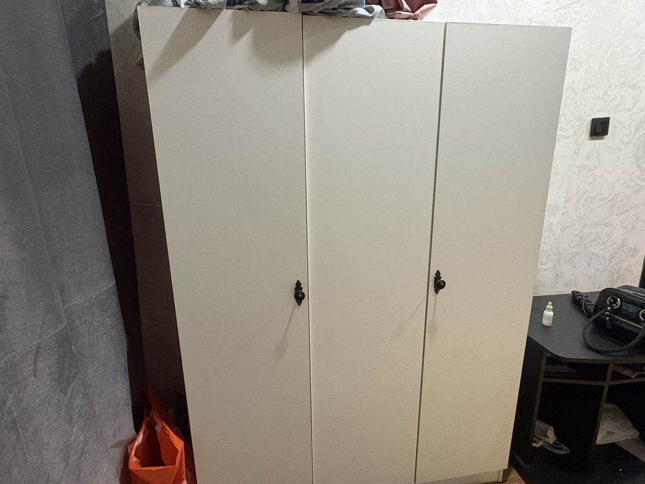 Шкаф средний , белый