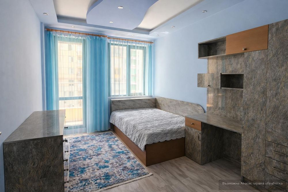 Дава се под наем Тристаен апартамент в Пловдив, Христо Смирненски - 117 кв.м за 668.1 € - Снимка #1