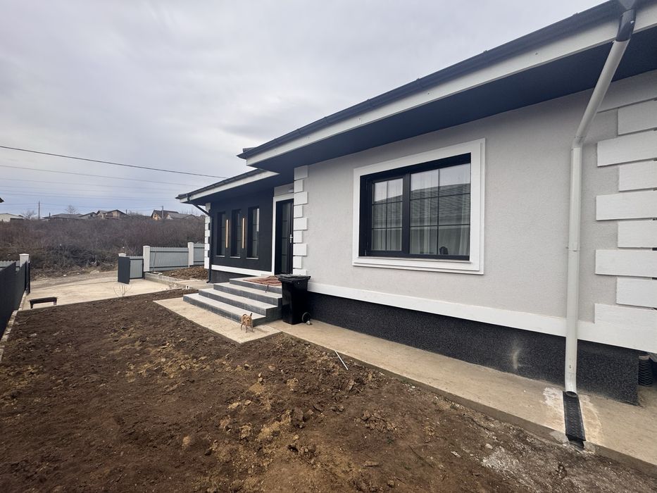 Persoana fizica! Casa finalizata 400 m teren Izolatie vata beci  Visan